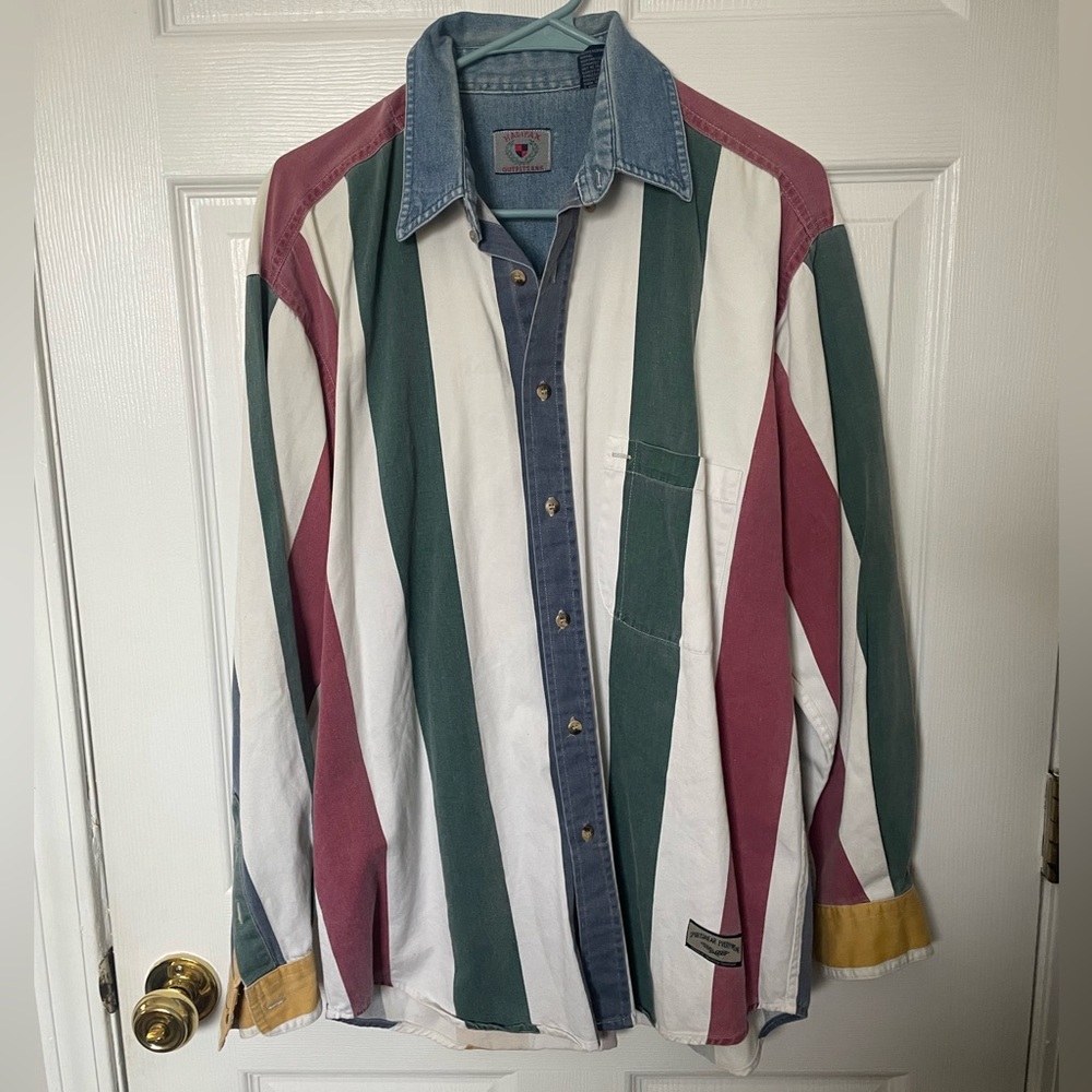 Vintage Halifax Outfitters Men’s Button Shirt Size Medium